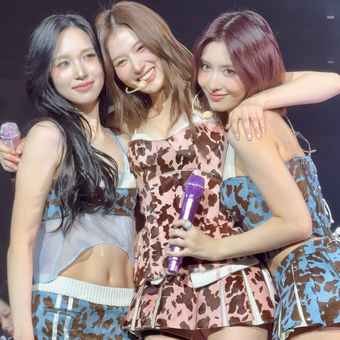 TWICE的最新照片