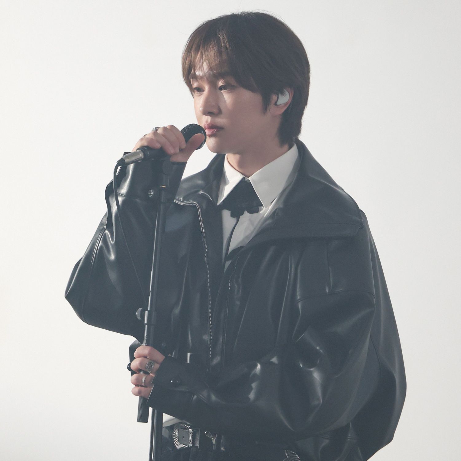 Potret di balik layar Onew (SHINee)