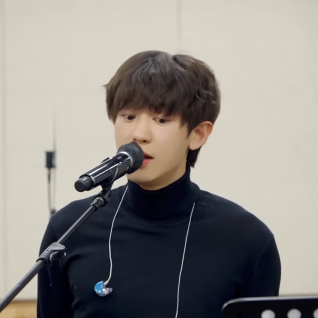 Latest photo of Chanyeol (EXO)
