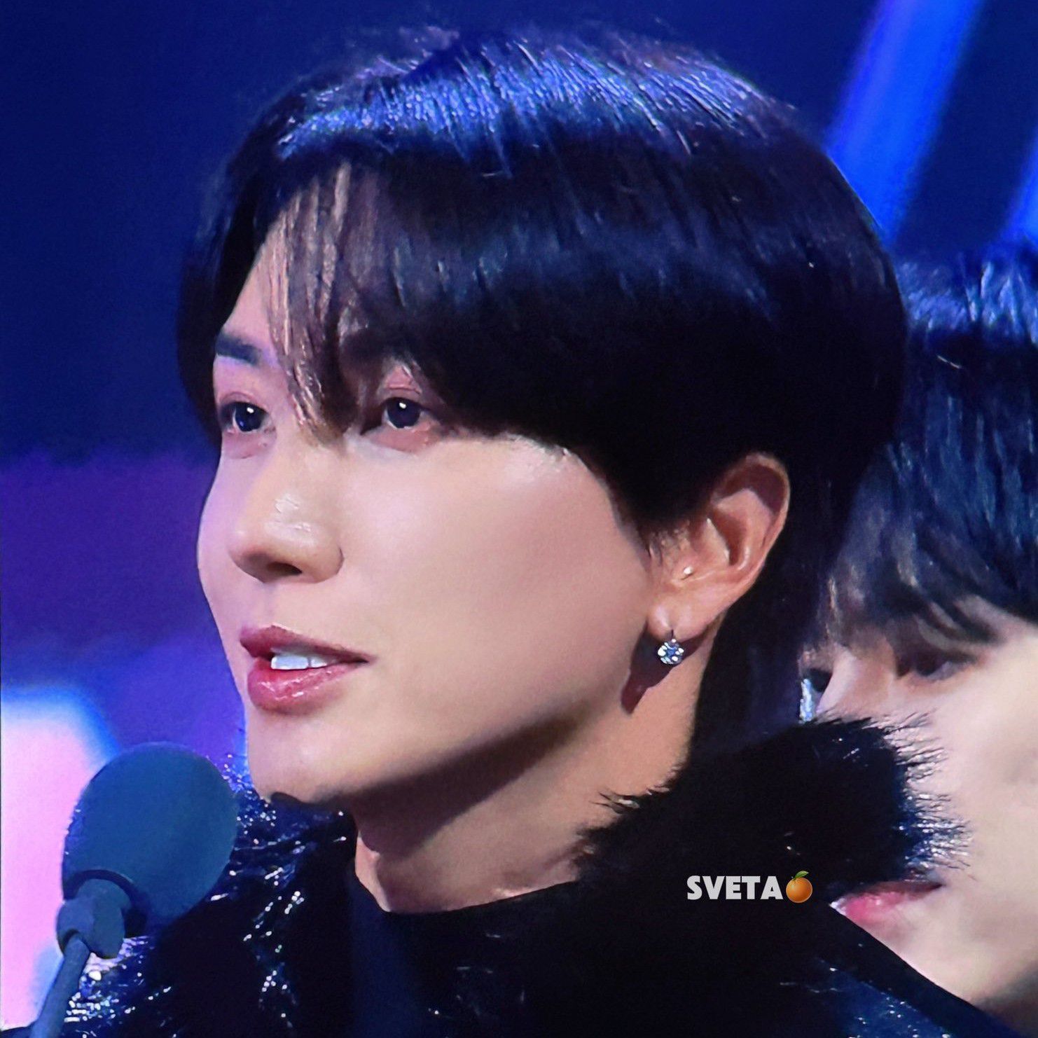 Behind-the-scenes cut of Leeteuk (Super Junior)