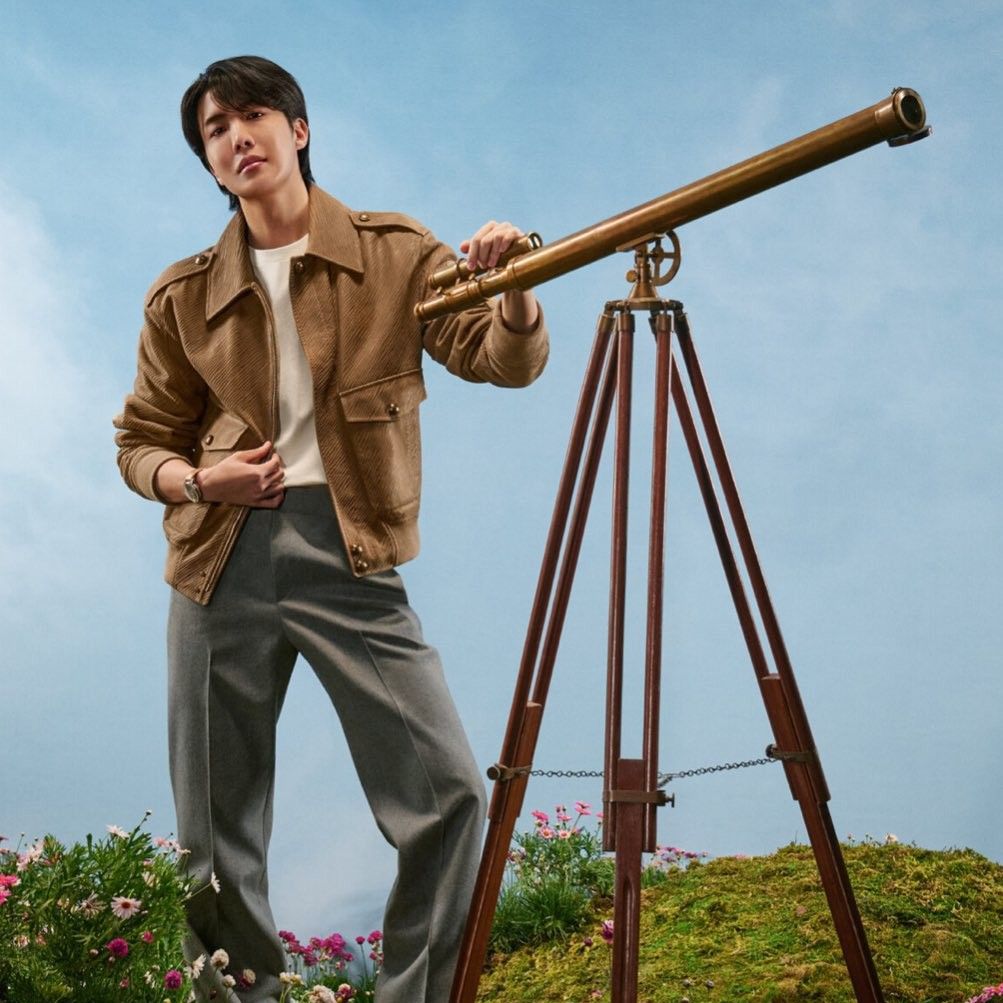 Latest photo of j-hope (BTS)