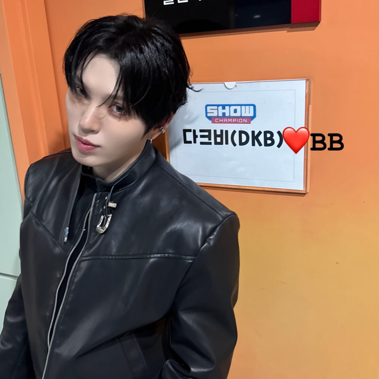 Behind-the-scenes cut of HEECHAN (DKB)