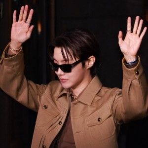 Potret di balik layar j-hope (BTS)