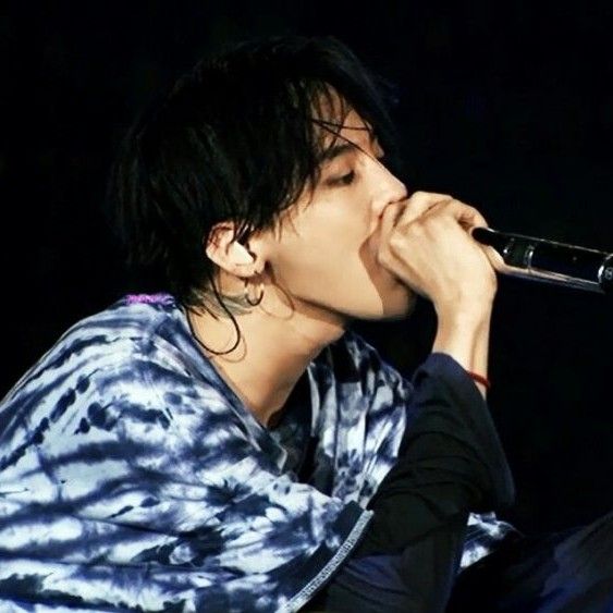 Behind-the-scenes cut of G-DRAGON (BIGBANG)
