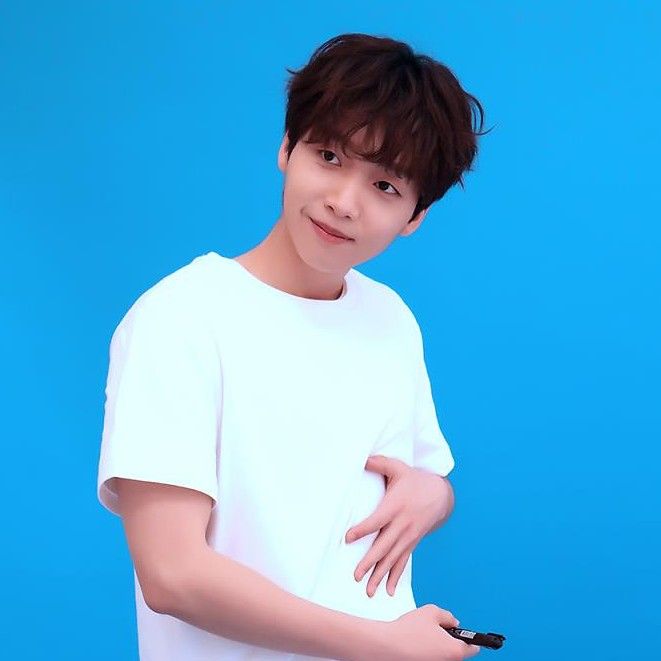 郑世云的最新活动照片