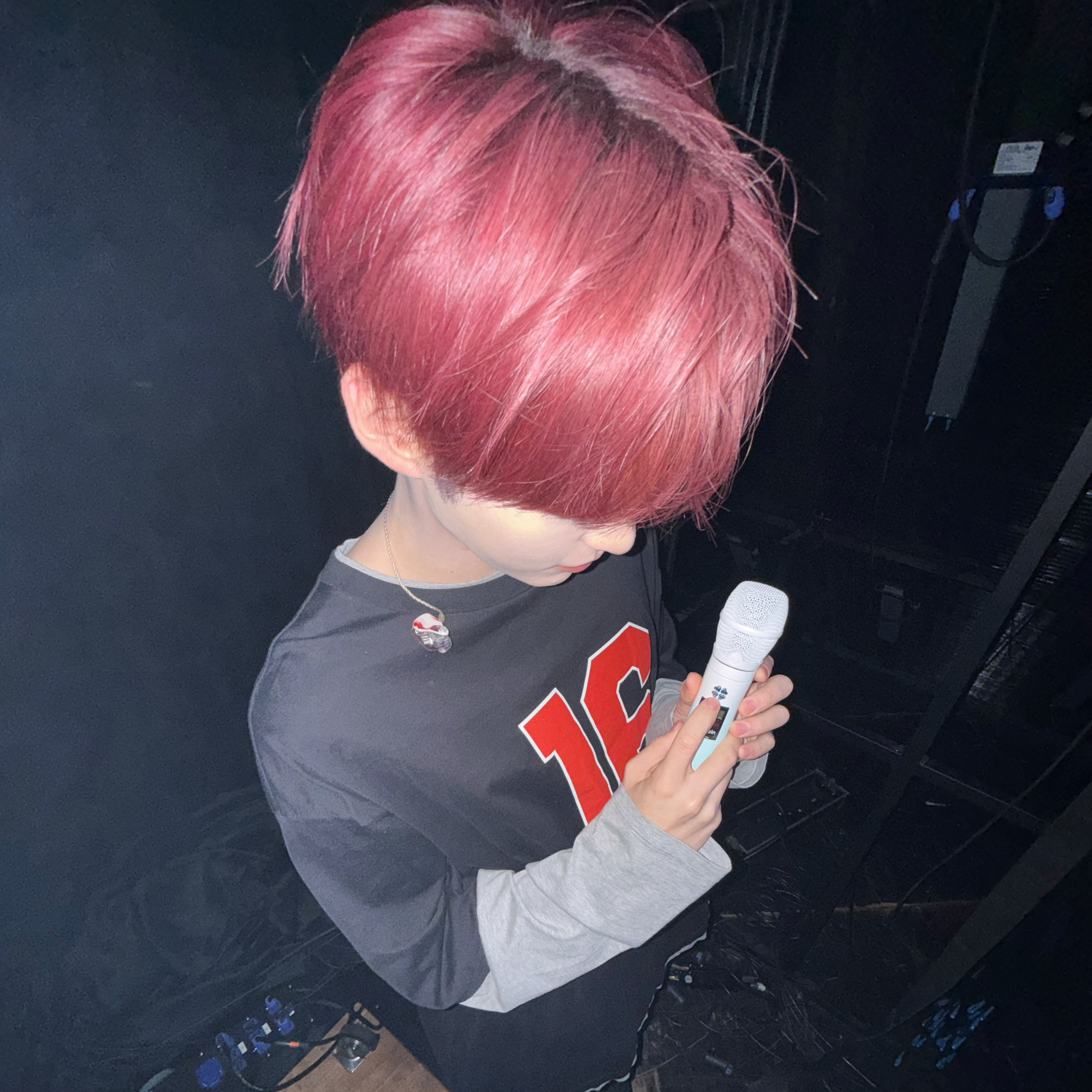 成韩彬 (ZEROBASEONE)的最新照片