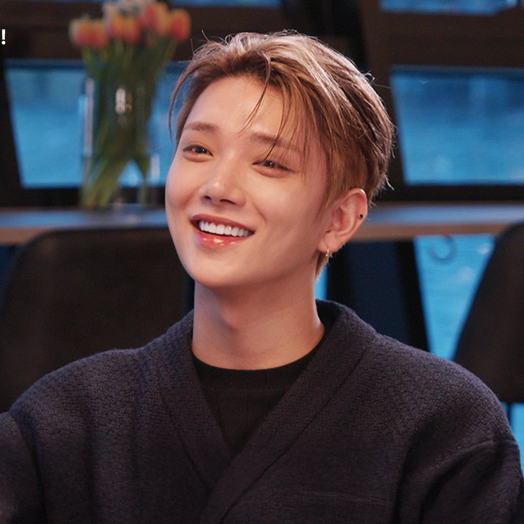 Recent activity shot of Joshua (SEVENTEEN)
