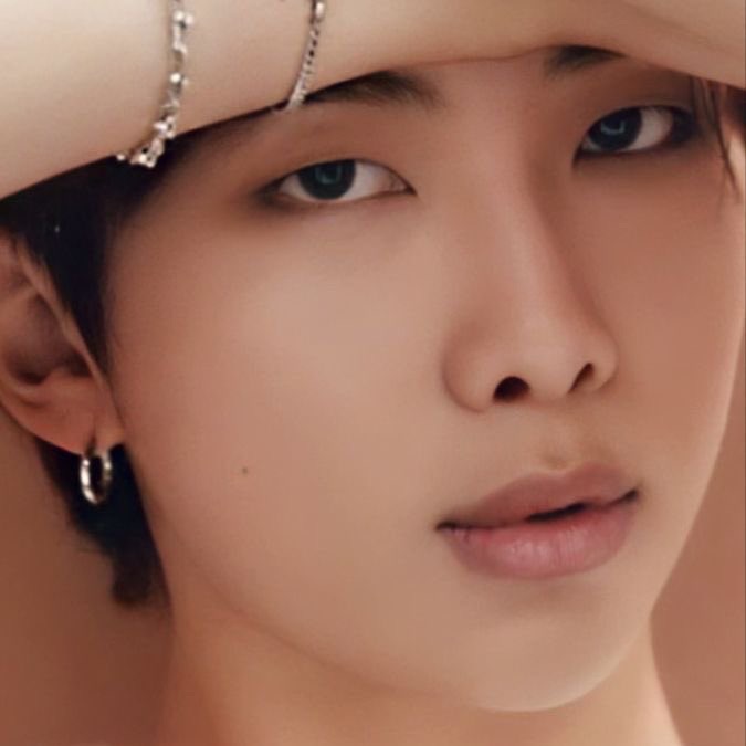 Latest photo of RM (BTS)