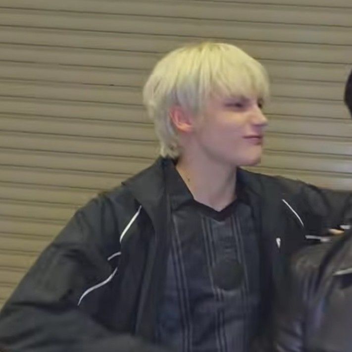 休寧凱 (TOMORROW X TOGETHER)的幕后花絮