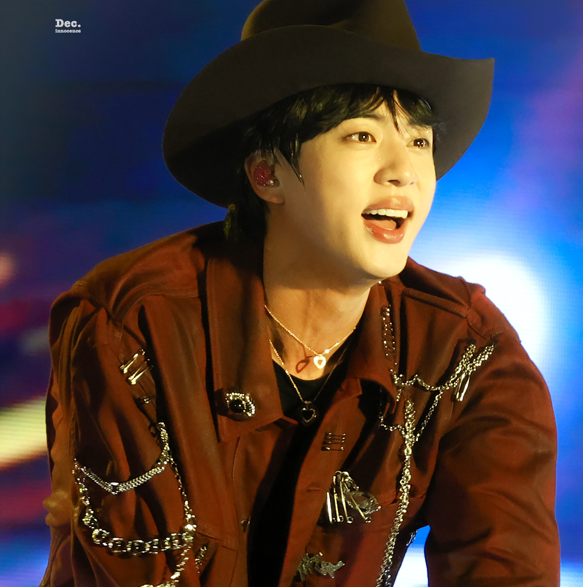 Jin (防弹少年团)的最新活动照片