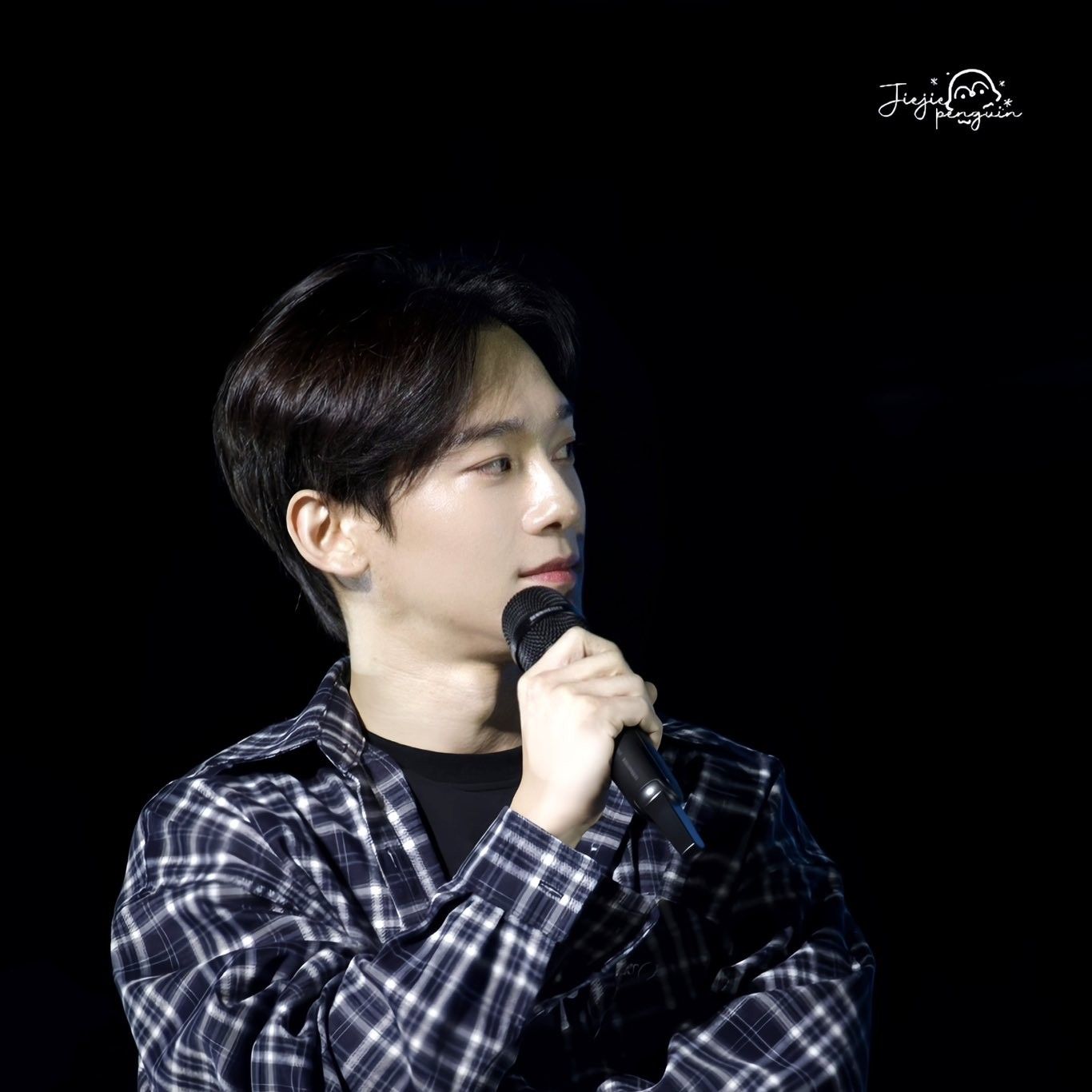 Foto terbaru Chen (EXO)