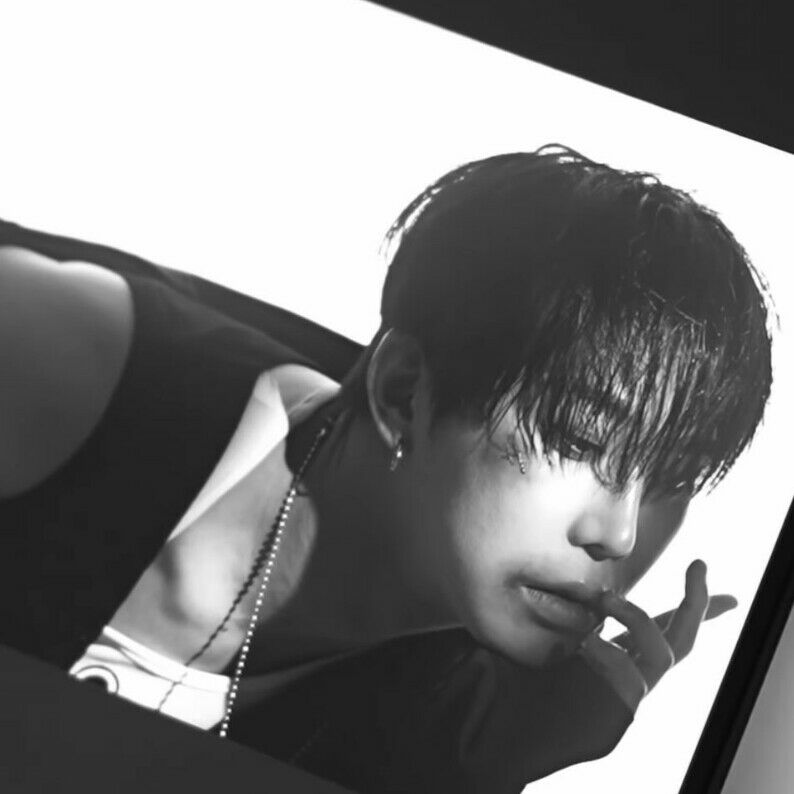 Behind-the-scenes cut of Junseo (BAE173)