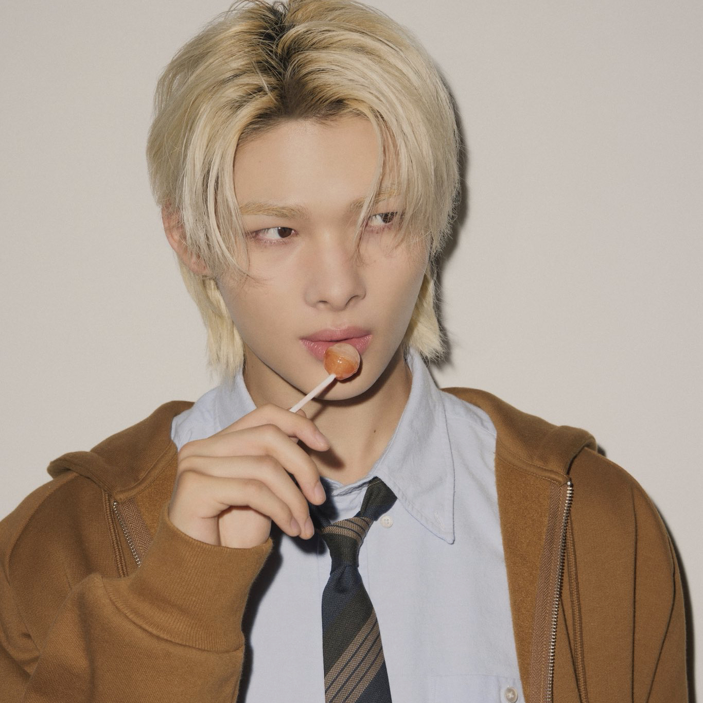 NI-KI (ENHYPEN)的最新照片