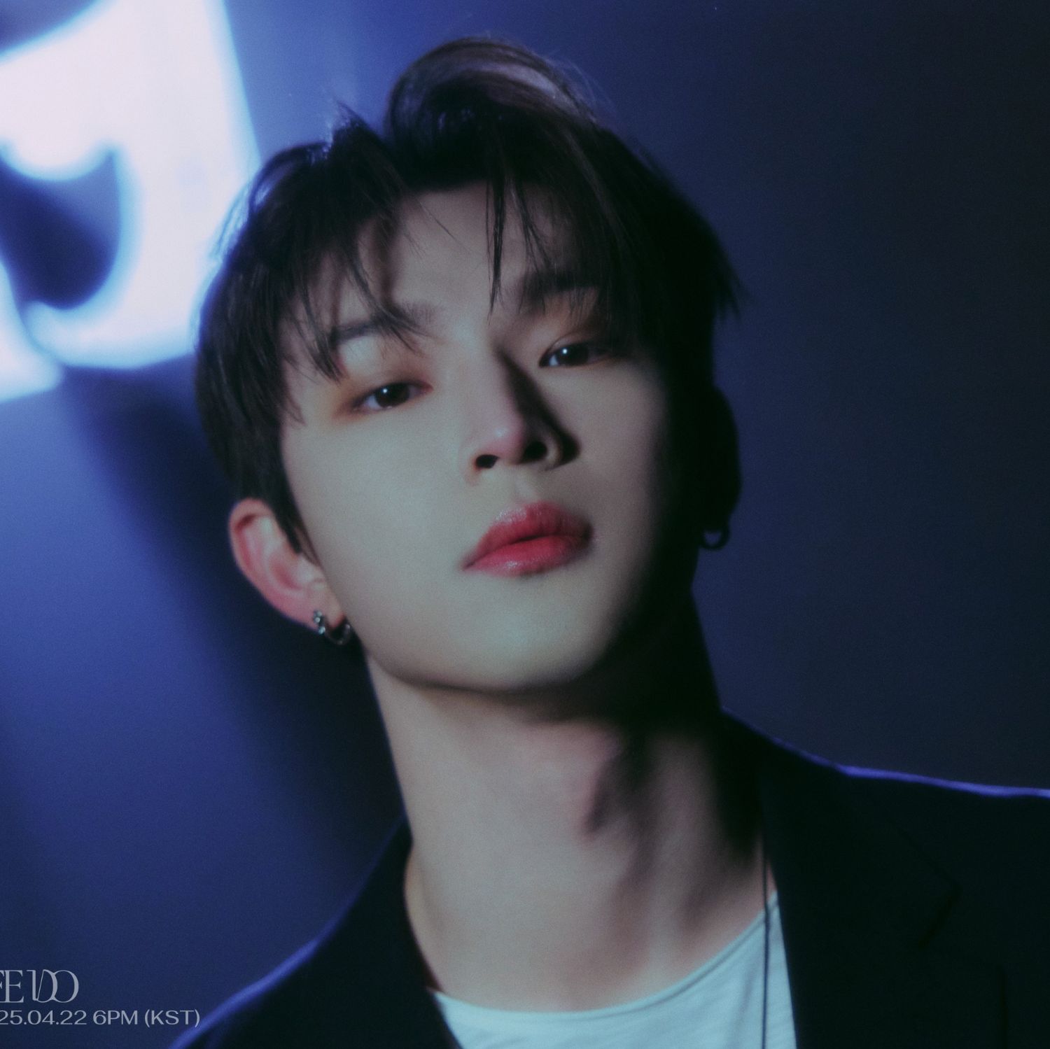 Behind-the-scenes cut of LEE DO (ONEUS)