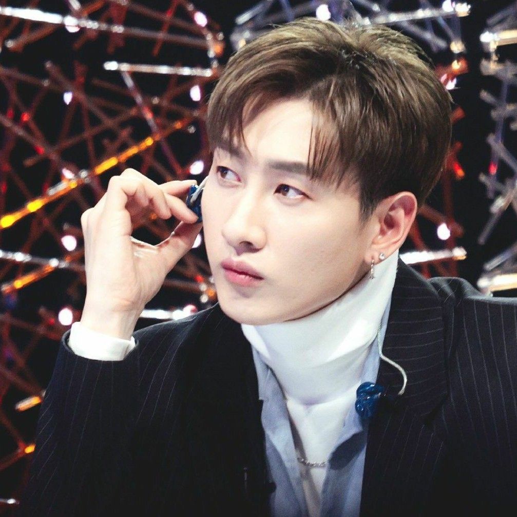 Behind-the-scenes cut of Eunhyuk (Super Junior)