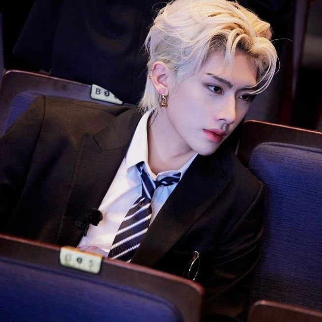 Latest photo of Ricky (ZEROBASEONE)