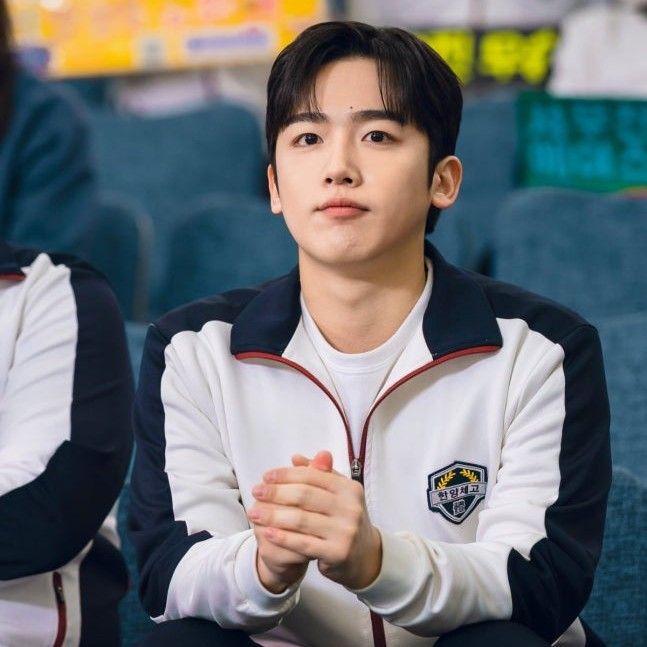 Latest photo of Kim Yohan (WEi)