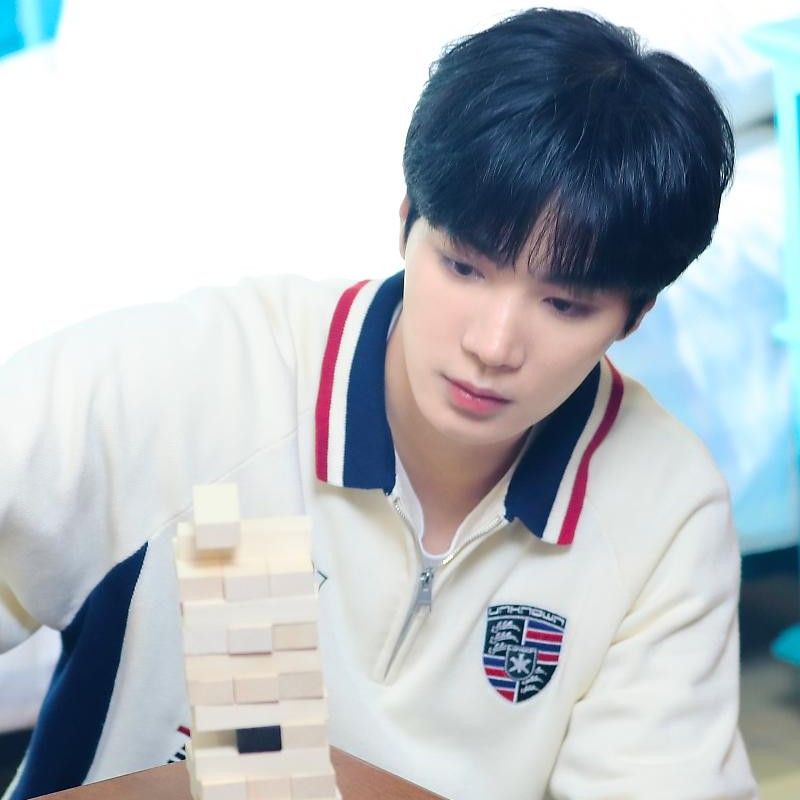 Momen yang diabadikan oleh penggemar Kim Jonghyeon