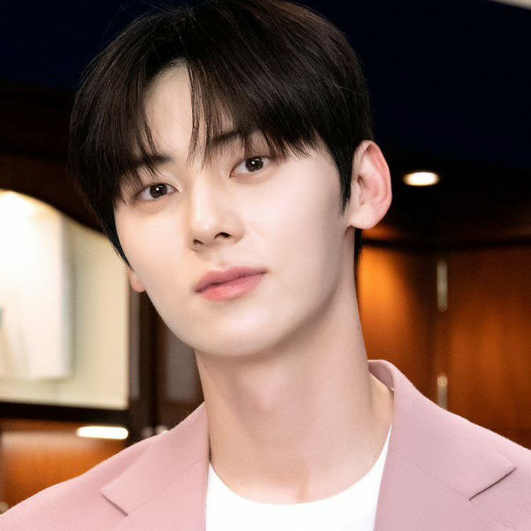 Latest photo of Hwang Minhyun
