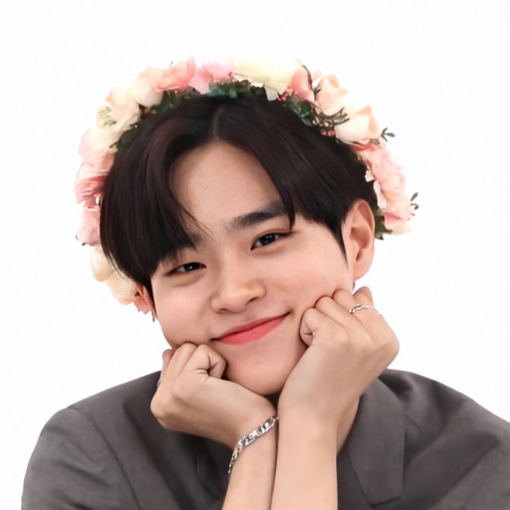 Latest photo of Lee Daehwi (AB6IX)