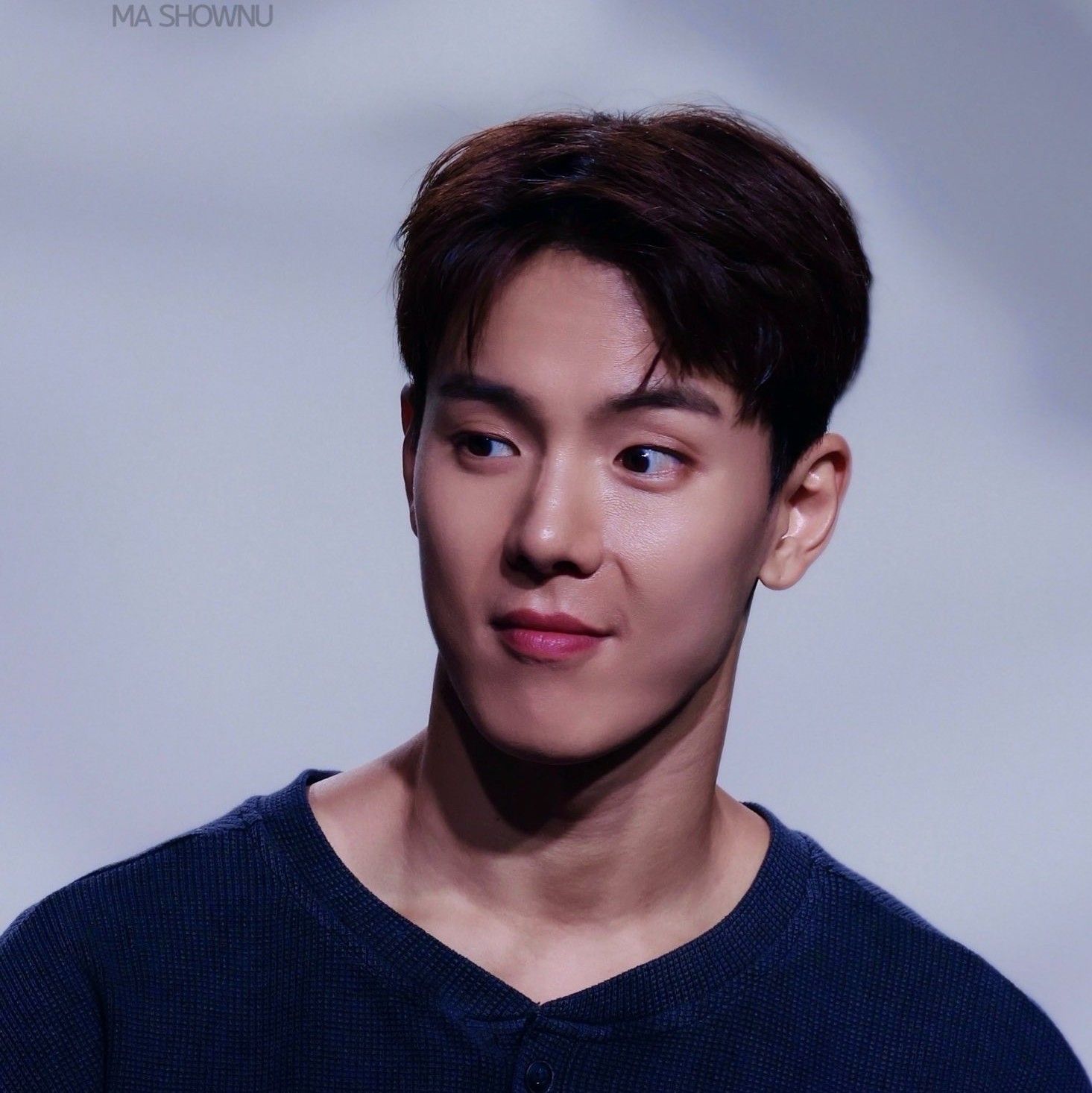 Shownu (MONSTA X)粉絲拍下的瞬間