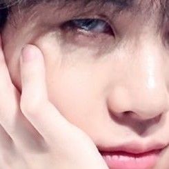 슈가 (방탄소년단)의 최신 사진