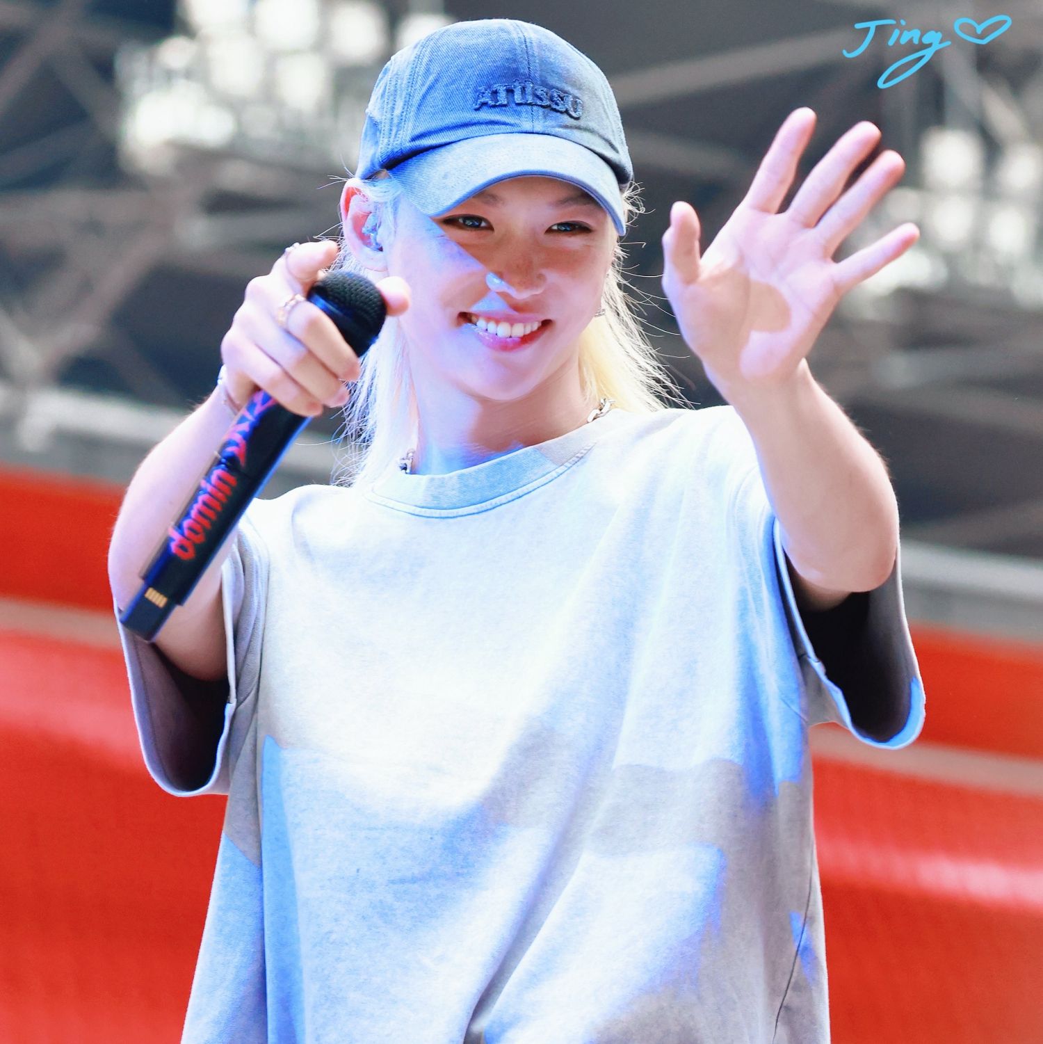 A moment captured by Felix (Stray Kids)'s fan