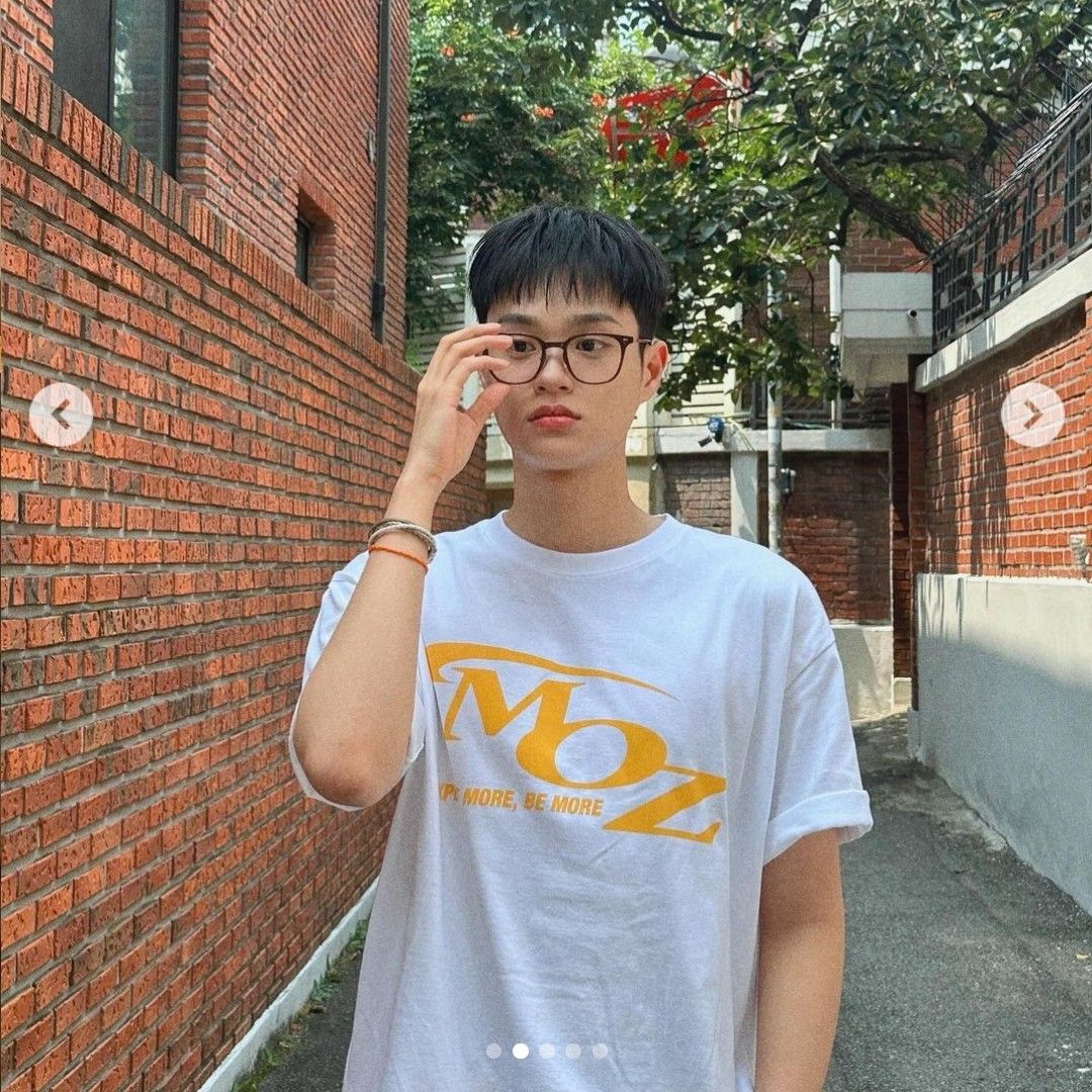 이대휘 (AB6IX) 최근 활동샷
