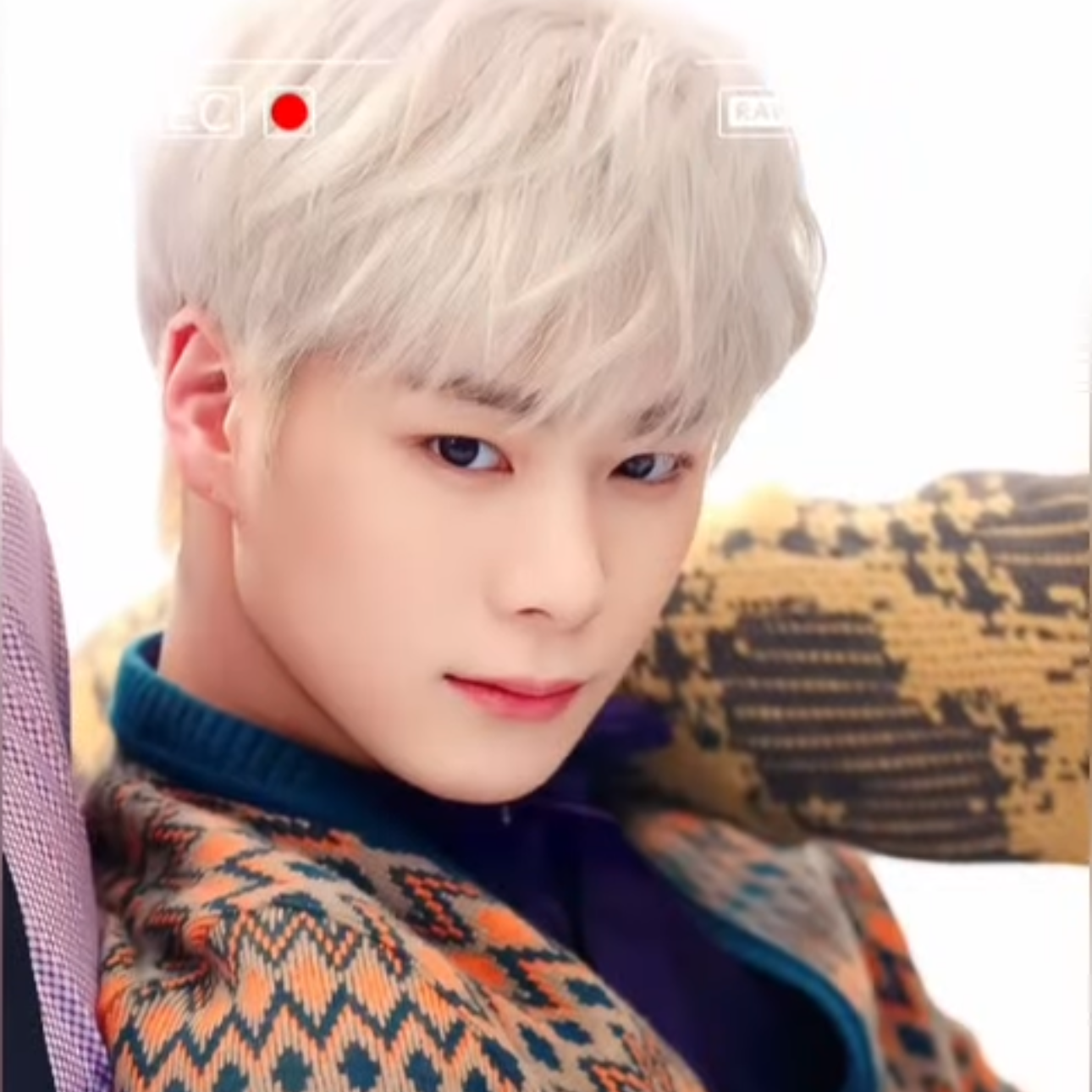 Latest photo of Moonbin (ASTRO)