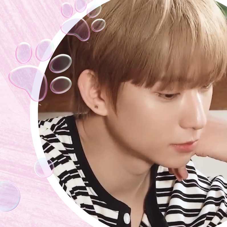 A moment captured by Gongchan (B1A4)'s fan