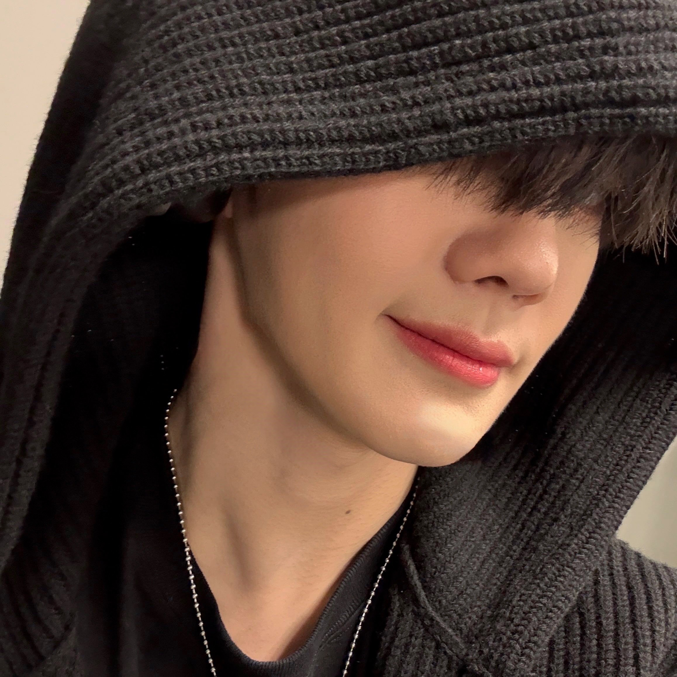 Recent activity shot of Kim Gyuvin (ZEROBASEONE)