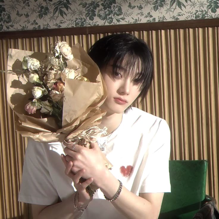 Recent activity shot of Sungho (BOYNEXTDOOR)