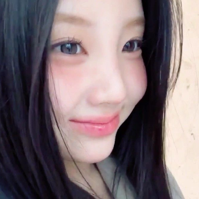 Recent activity shot of Wonhee (ILLIT)