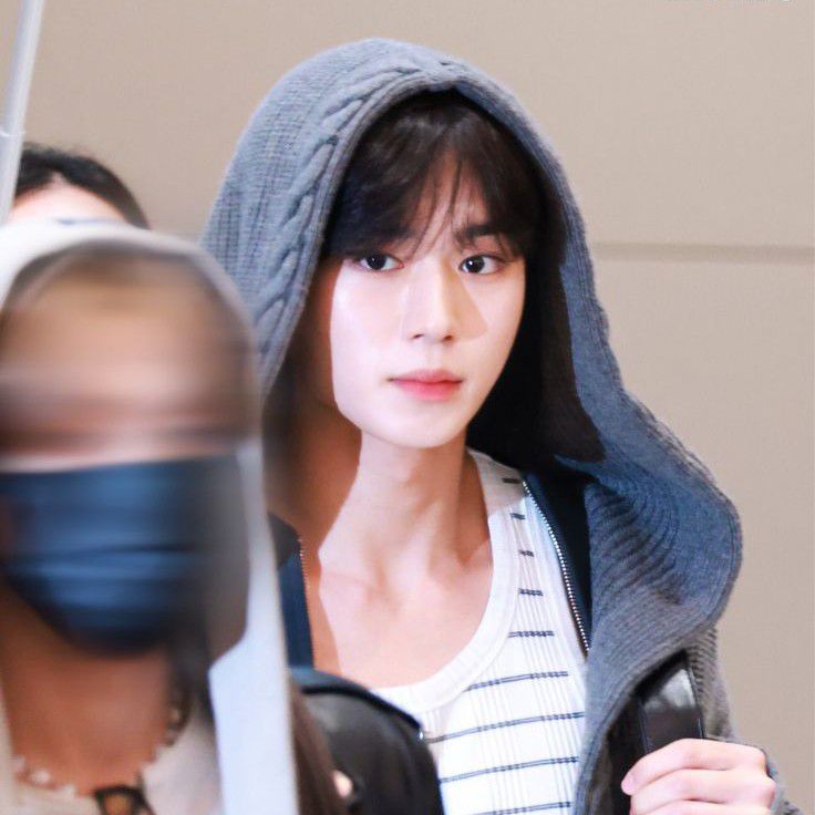 A moment captured by Kim Junseo (ALPHA DRIVE ONE)'s fan