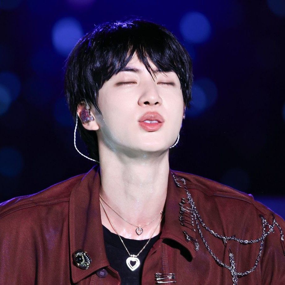 Foto terbaru Jin (BTS)