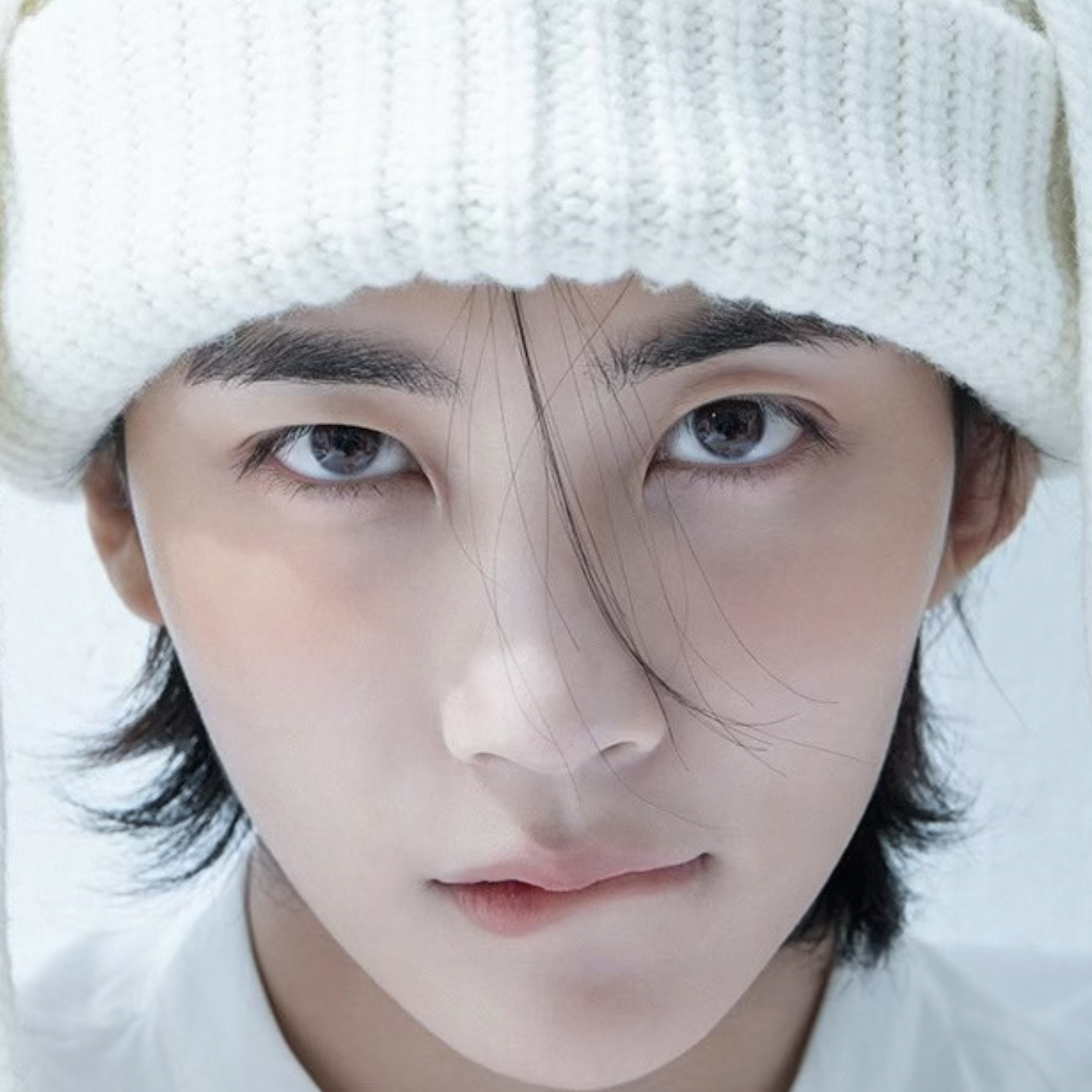 Recent activity shot of Jeonghan (SEVENTEEN)