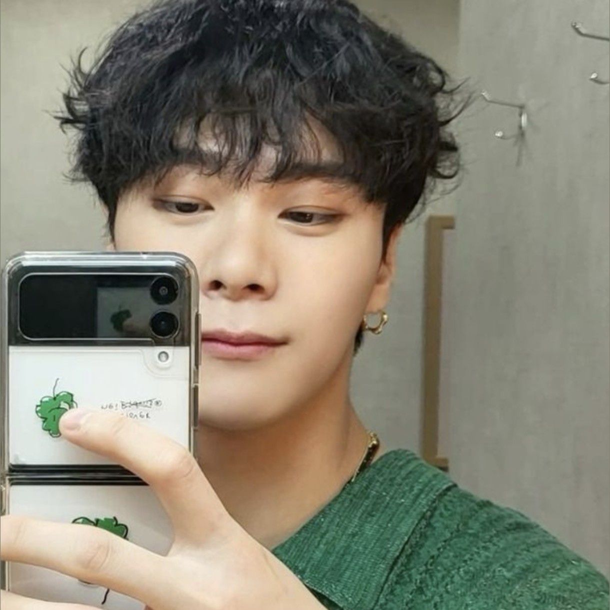 Latest photo of Moonbin (ASTRO)