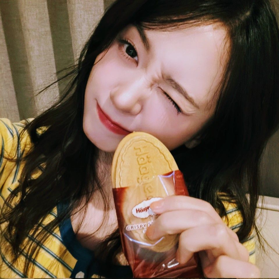 A moment captured by Mashiro (MADEIN)'s fan