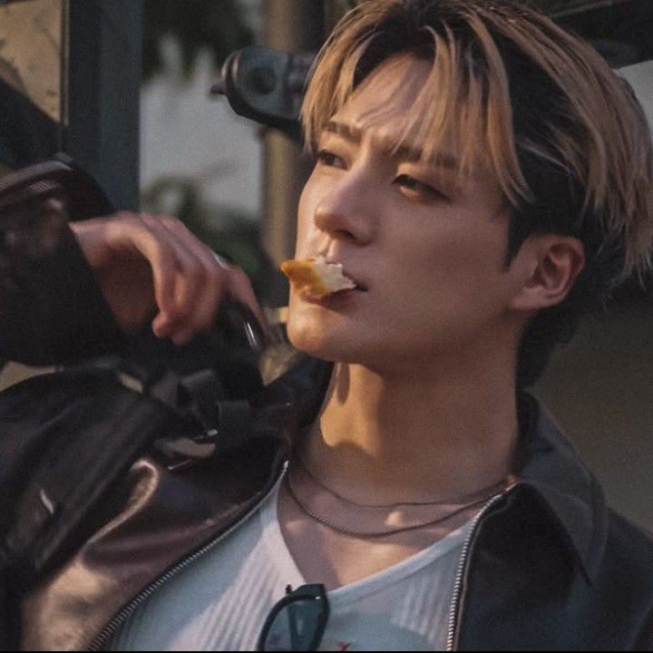 A moment captured by Jeno (NCT DREAM)'s fan