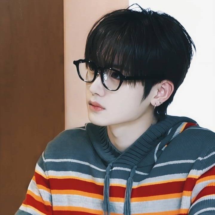 Behind-the-scenes cut of Zhou Anxin (ALPHA DRIVE ONE)