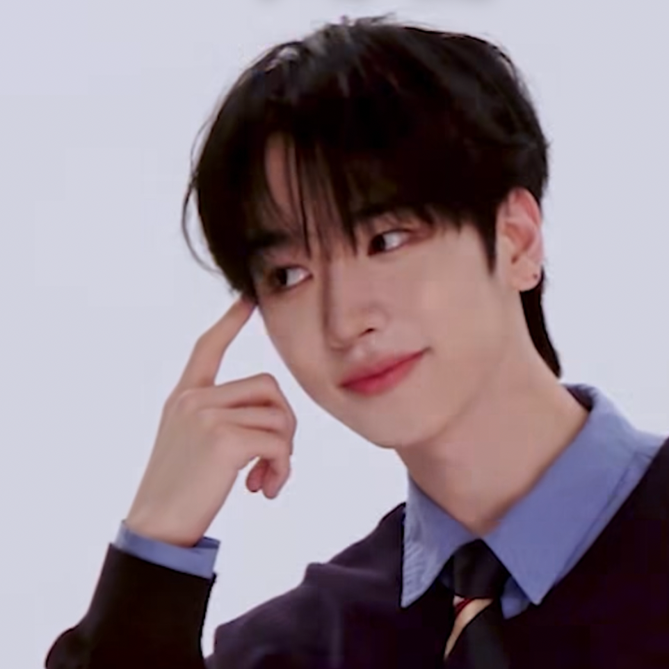 Recent activity shot of Hanjun (n.SSign)