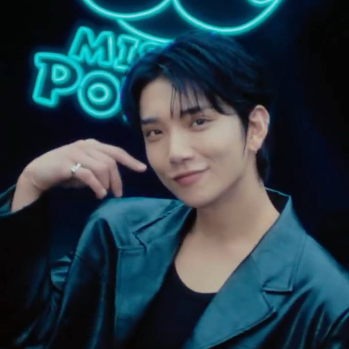 Recent activity shot of Joshua (SEVENTEEN)