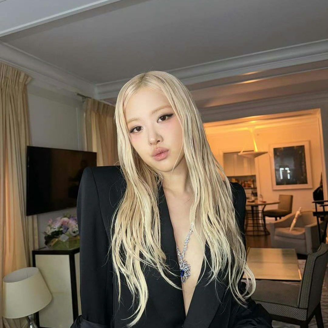 A moment captured by ROSÉ (BLACKPINK)'s fan