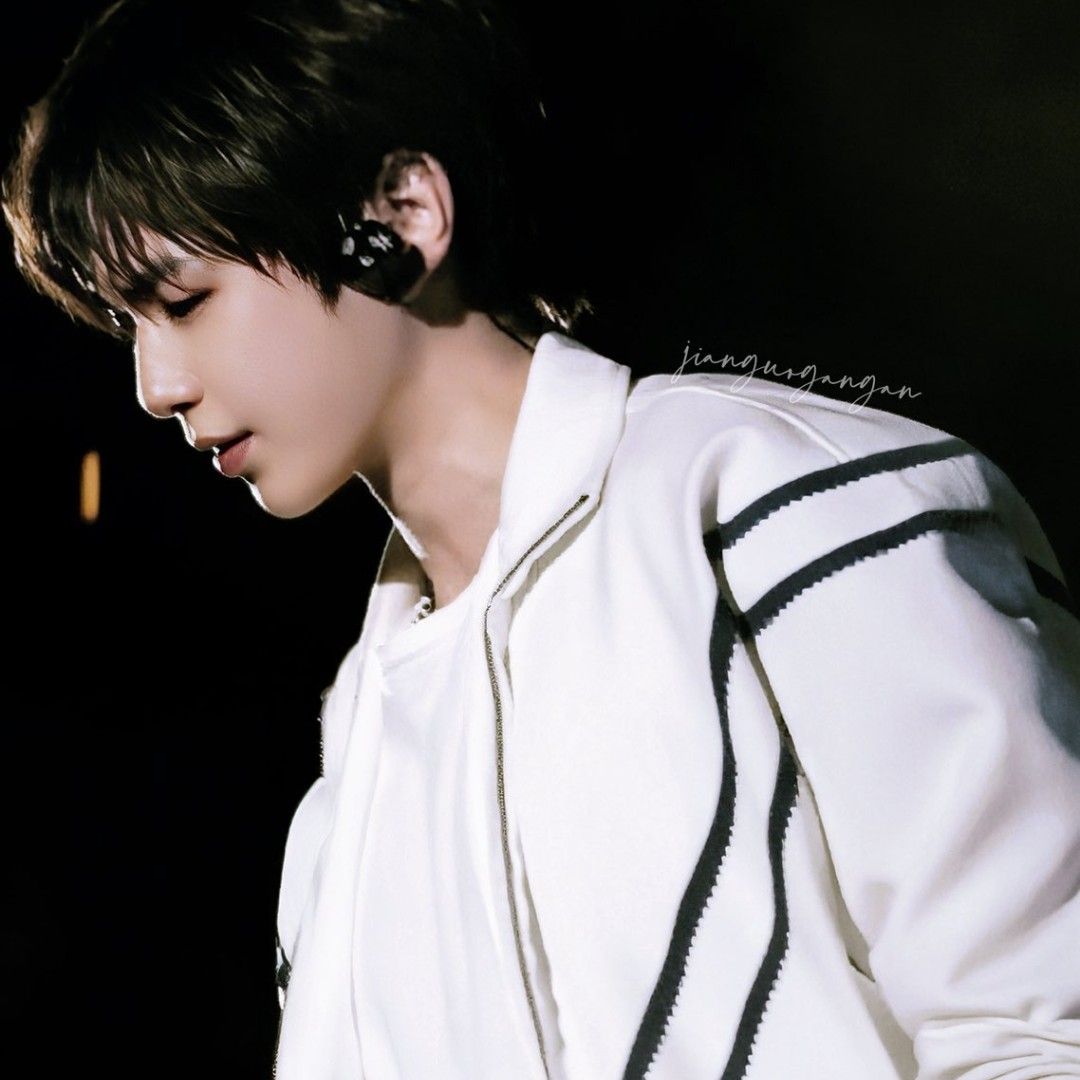 姜丹尼爾的最新活動照片