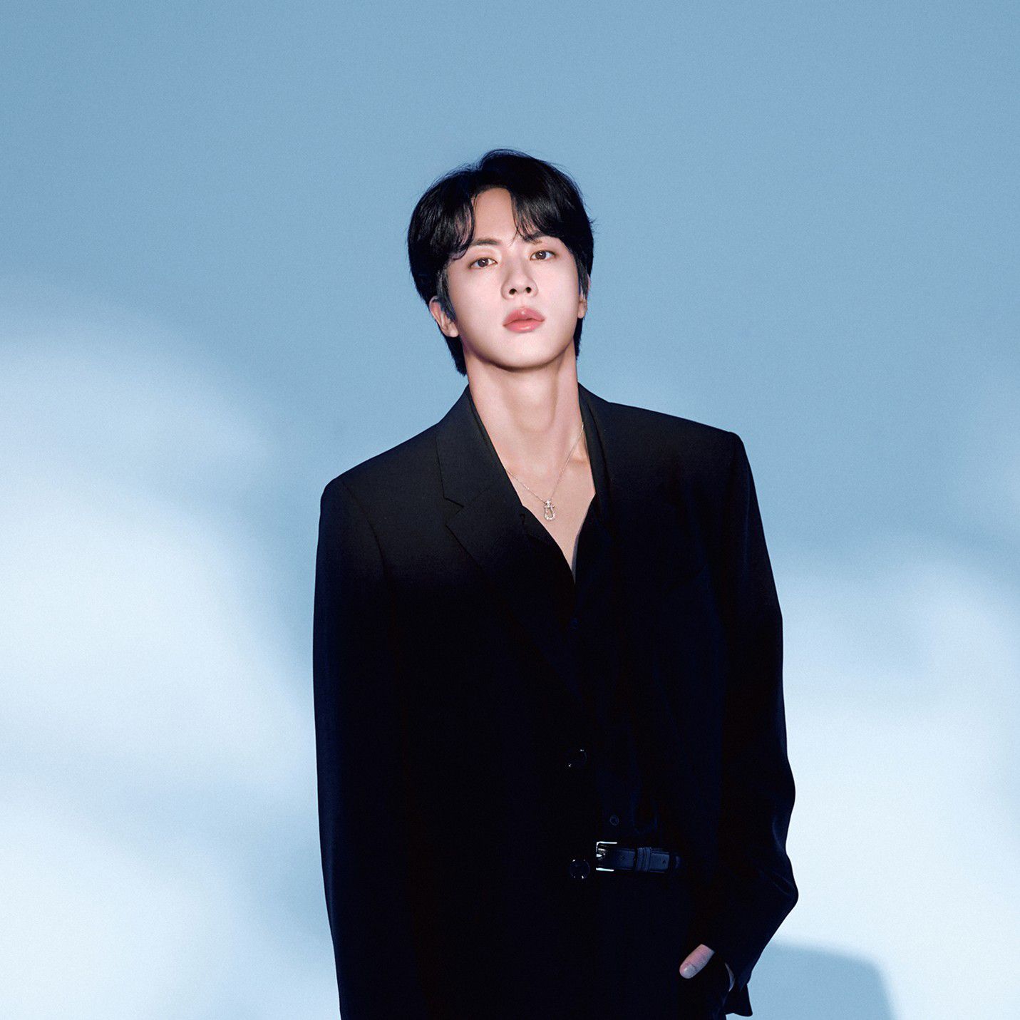 Jin (防弹少年团)的最新照片