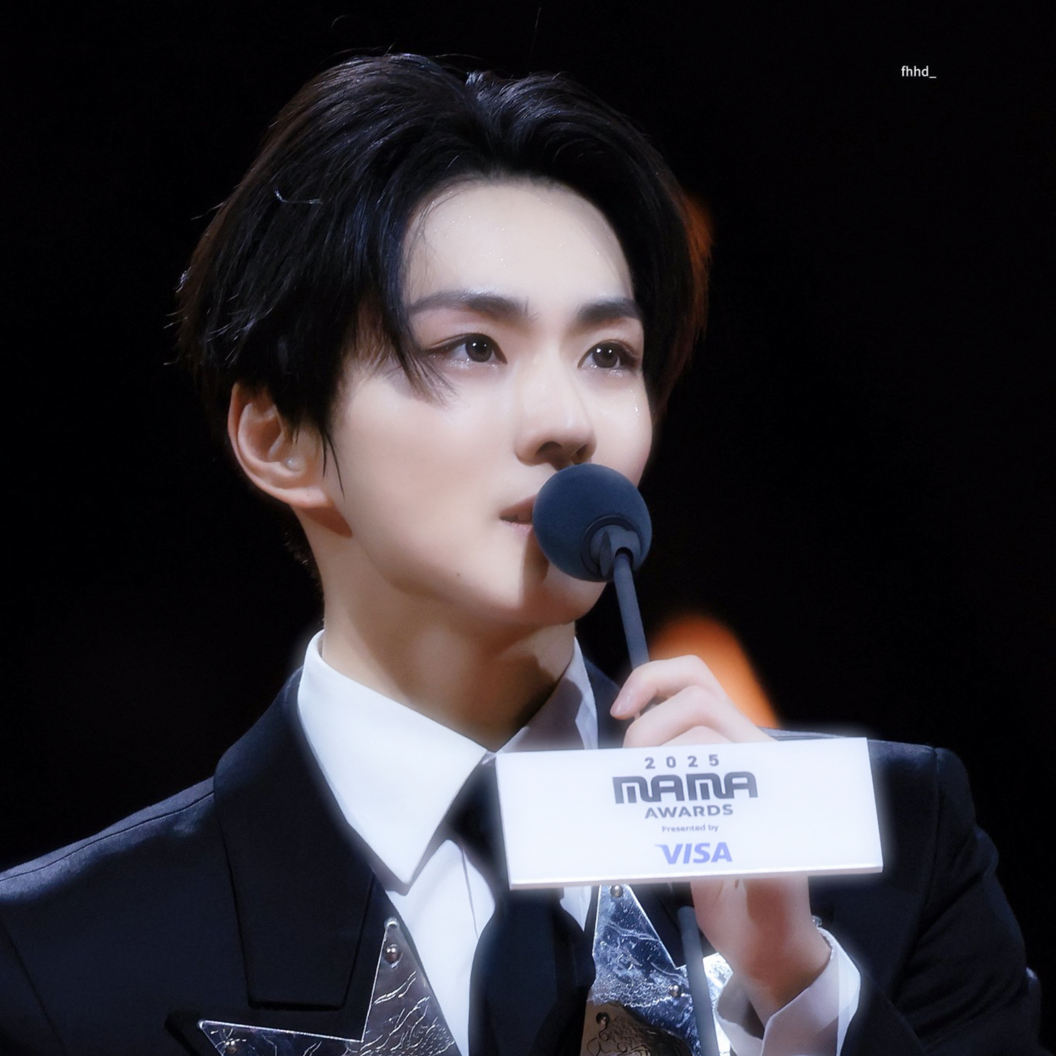 Behind-the-scenes cut of Jungwon (ENHYPEN)