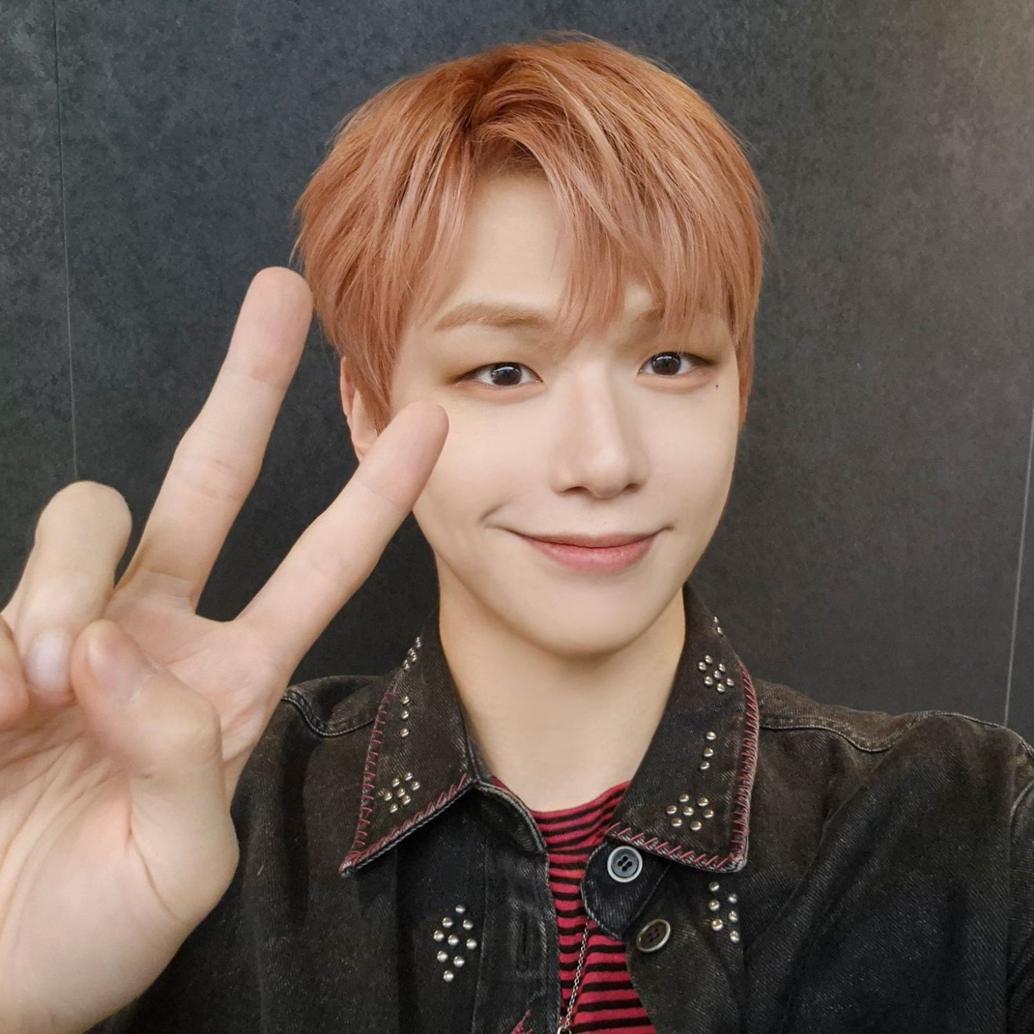 A moment captured by Kang Daniel's fan