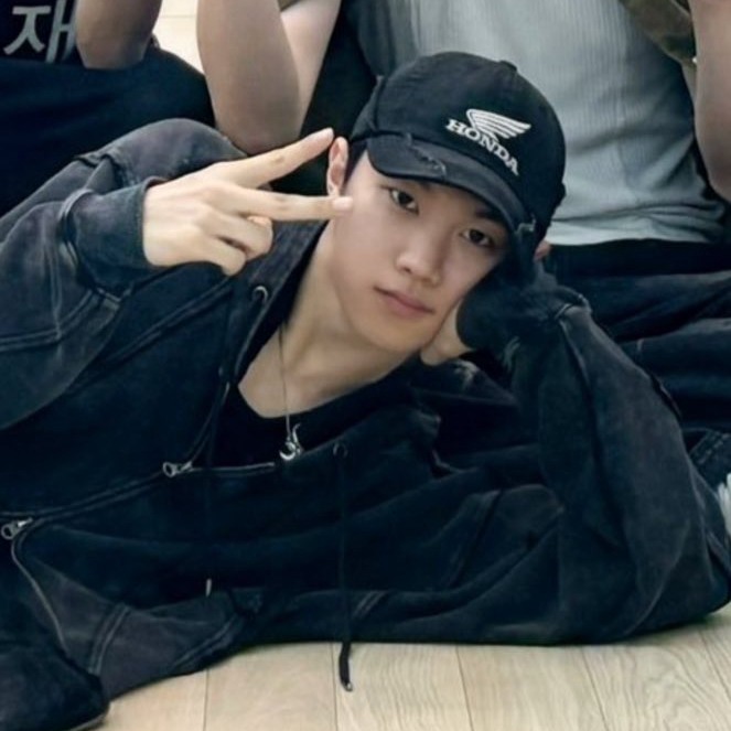 Latest photo of Hyunwoo (Xikers)