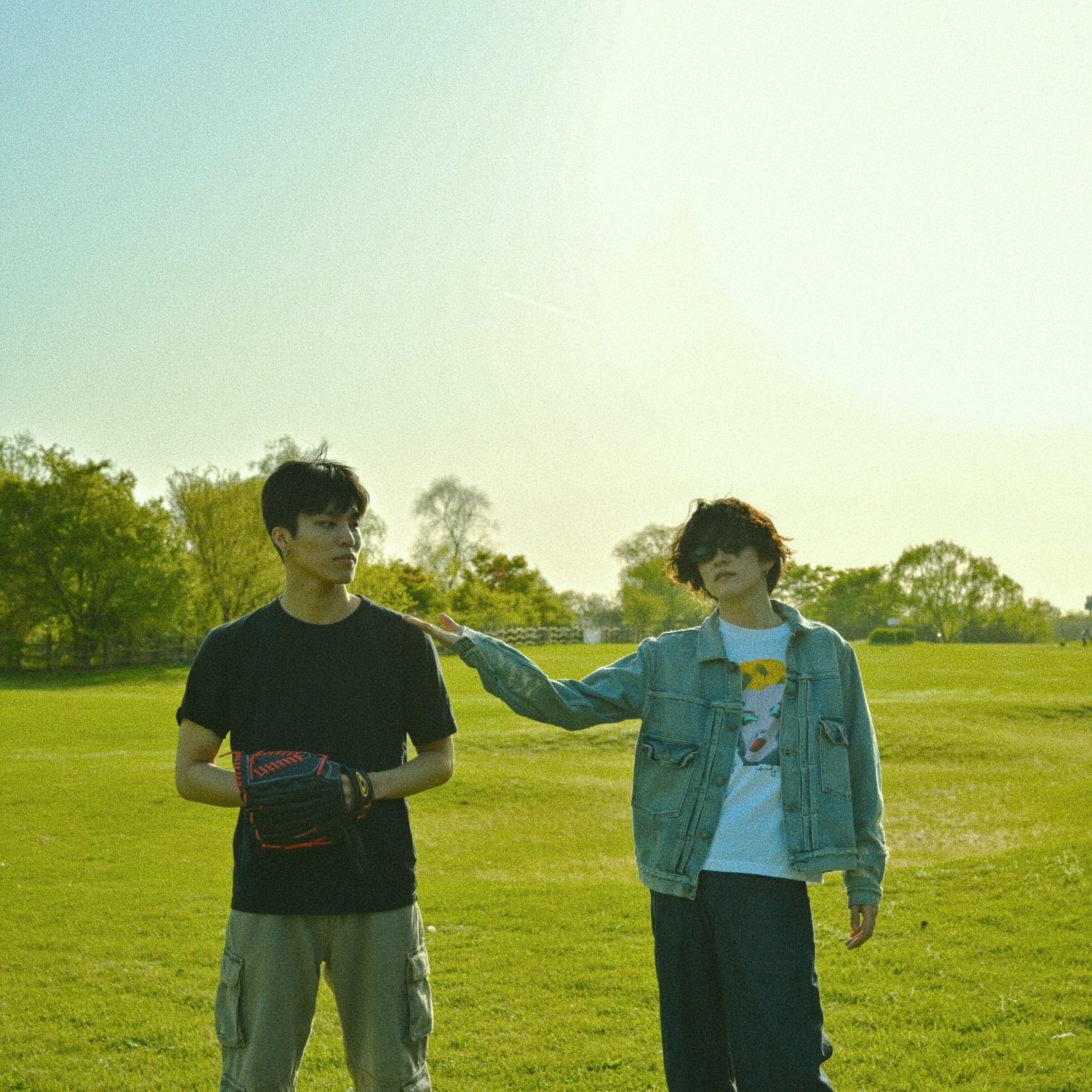 Behind-the-scenes cut of TREASURE