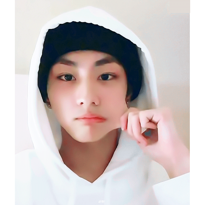 Recent activity shot of Jungwon (ENHYPEN)